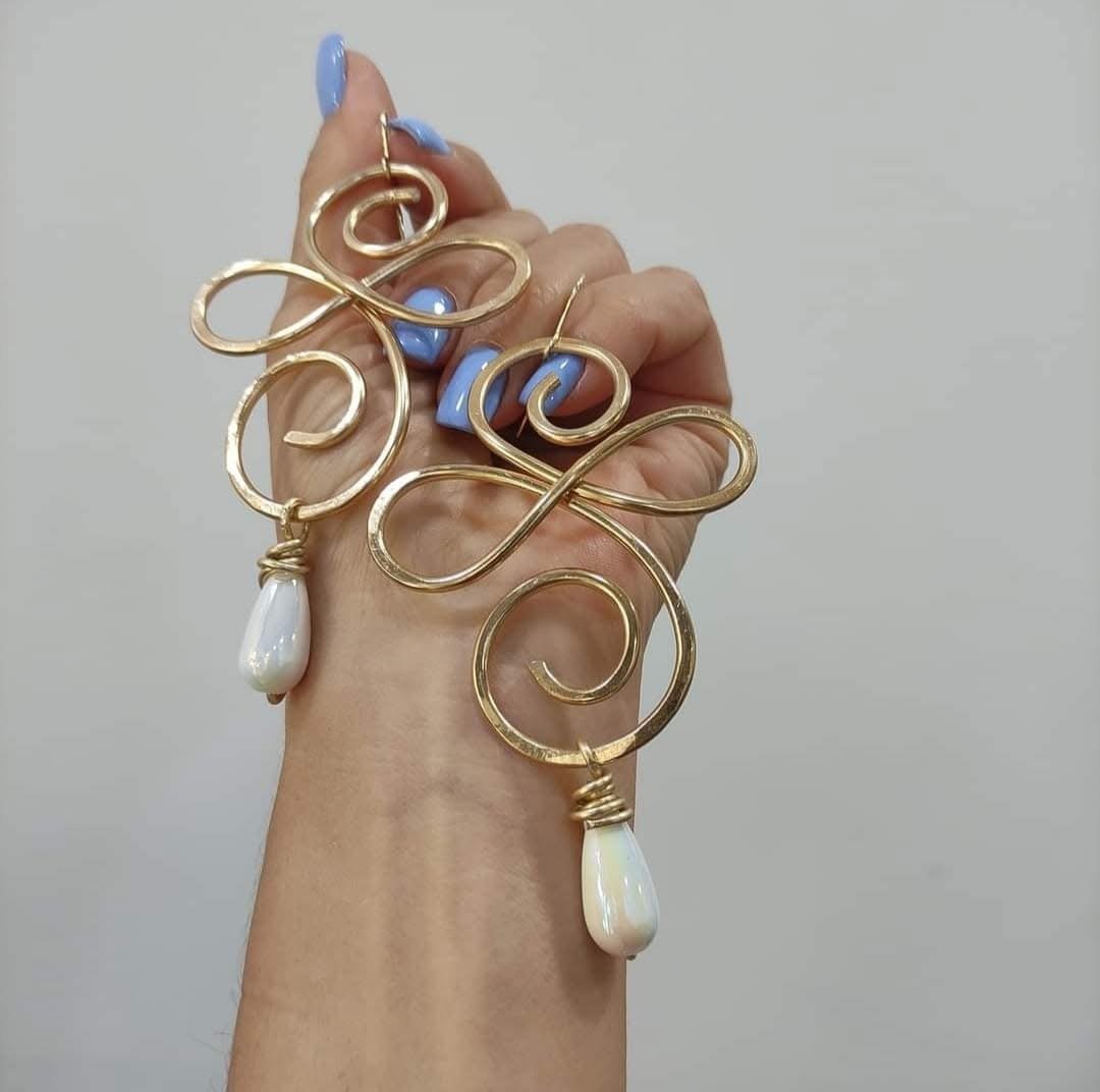 Orecchini stile minimal in alluminio