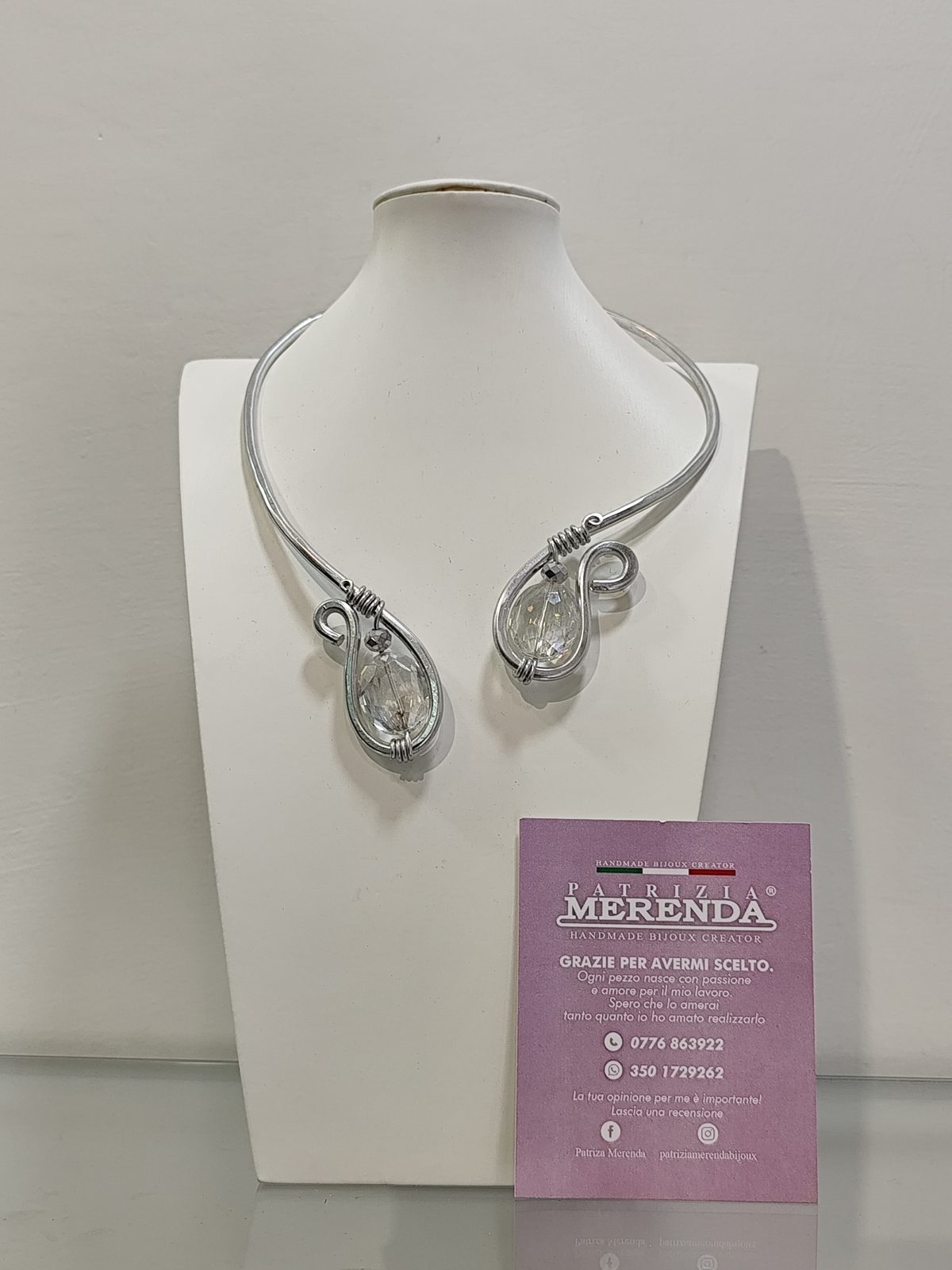 Girocollo in tecnica wire