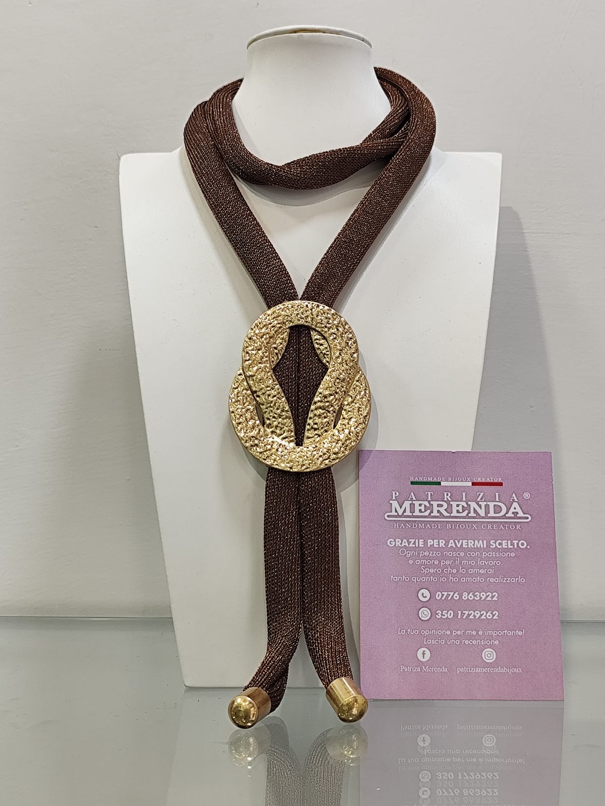 Collana con centrale in ottone