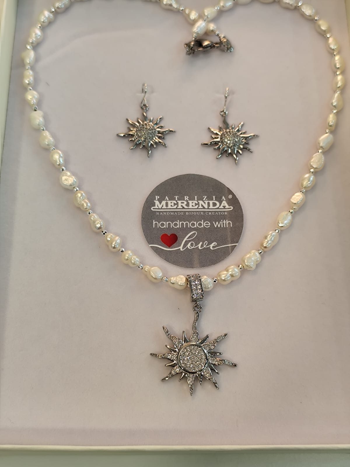 Parure sole con perle di fiume e ematite